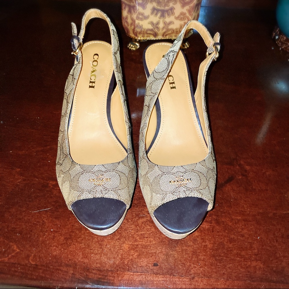 Coach wedges